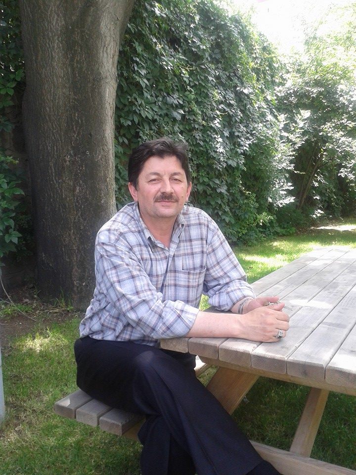 CEVİZDEN DÜŞEREK HAYATINI KAYBETTİ