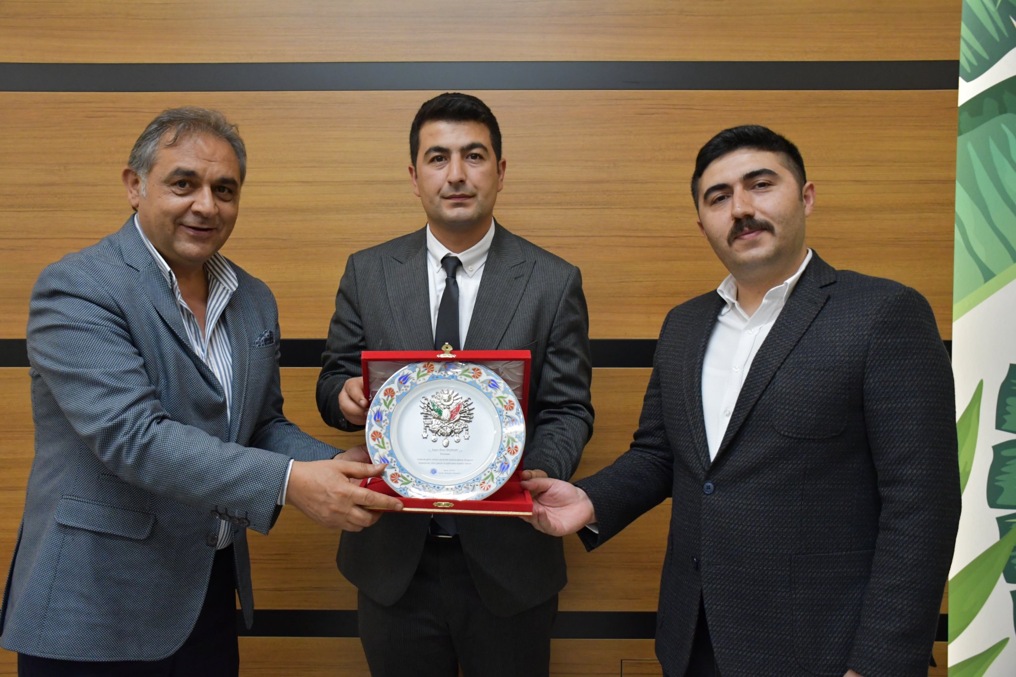 TAYİNİ ÇIKAN HAKİM, SAVCI, KOMUTAN VE KOMİSERE VEDA YEMEĞİ