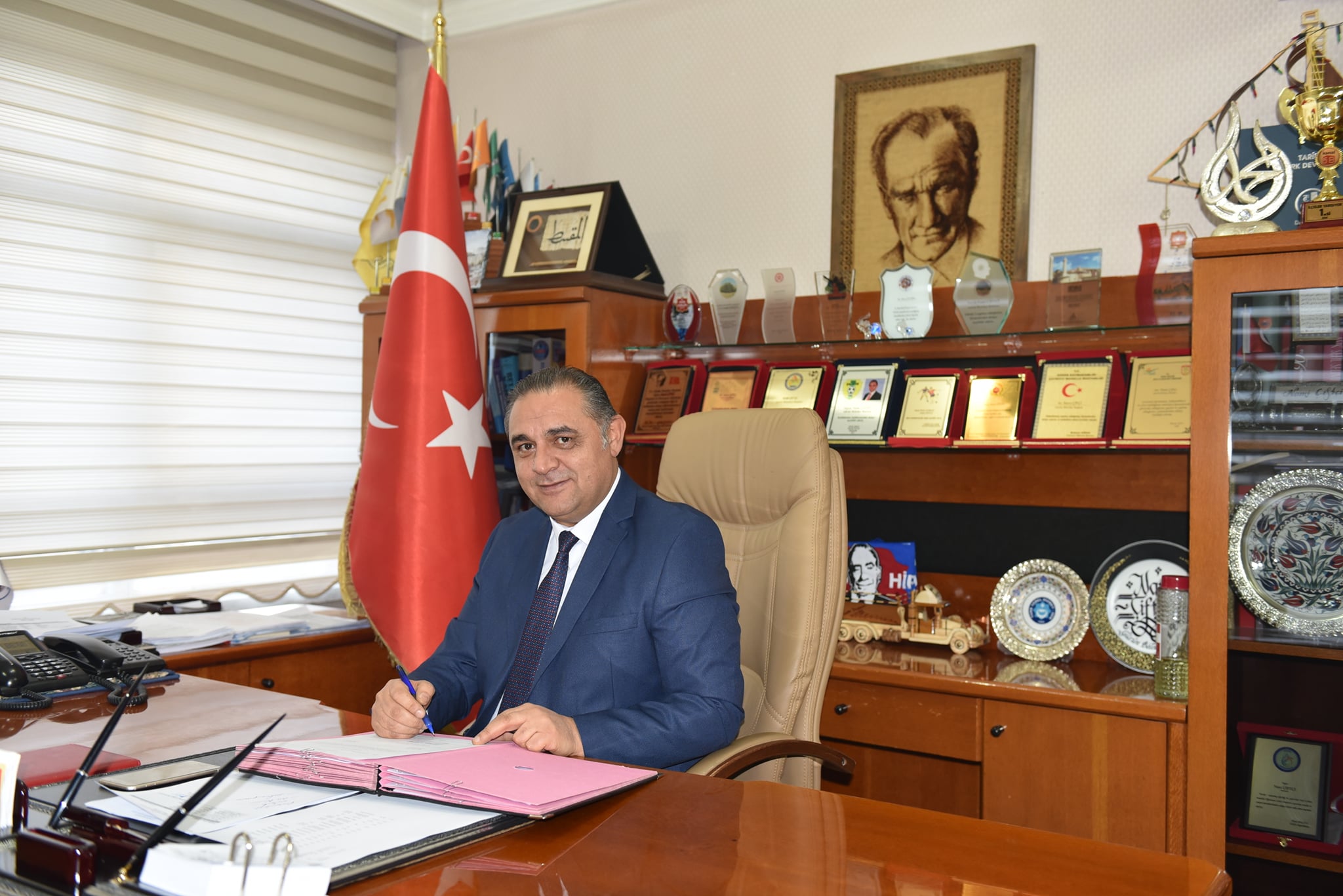 BAŞKAN ÇİFTÇİ: 