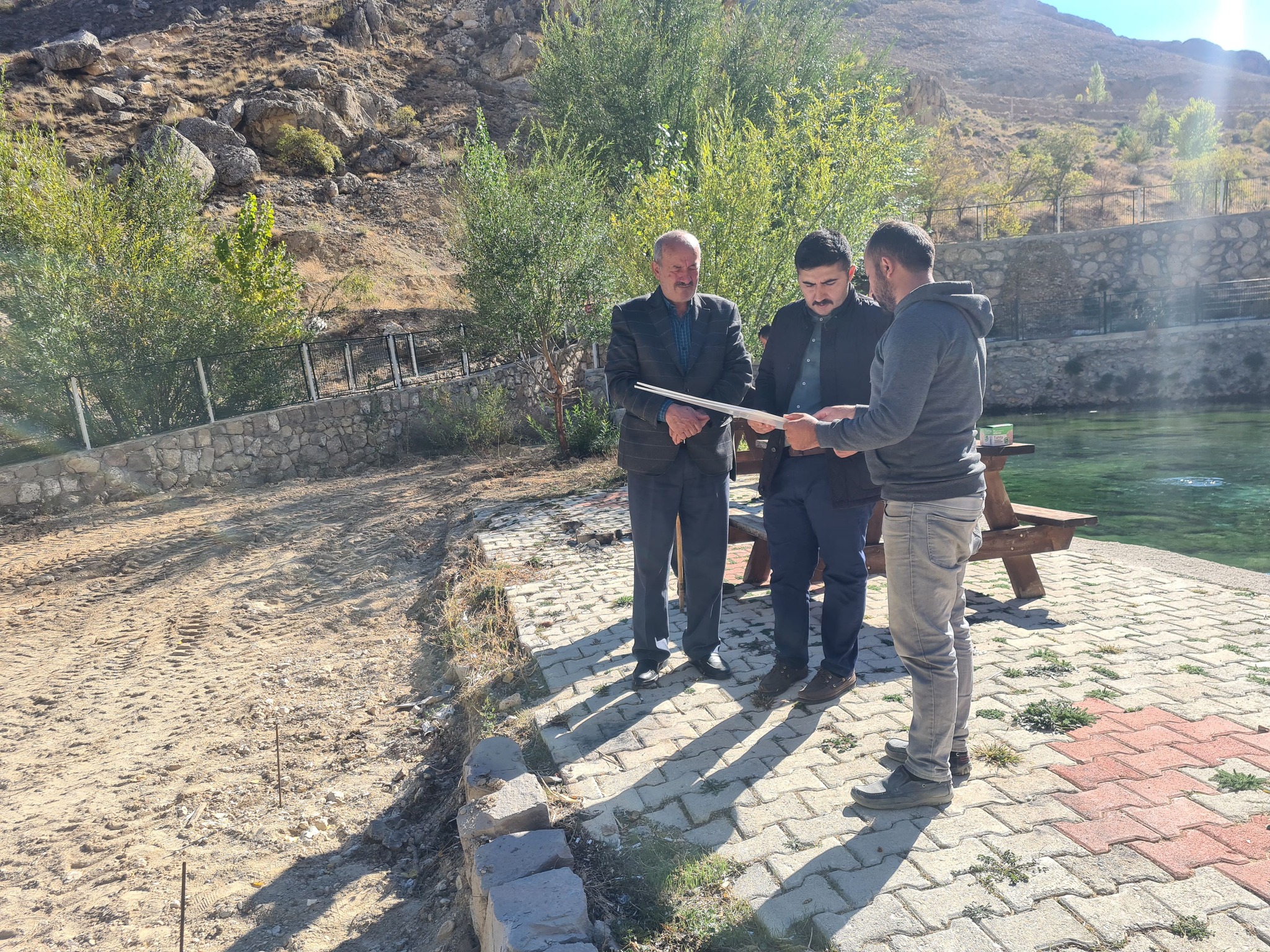 KAYMAKAM YAZICIDAN YUSUFDEDE TÜRBESİNE ZİYARET