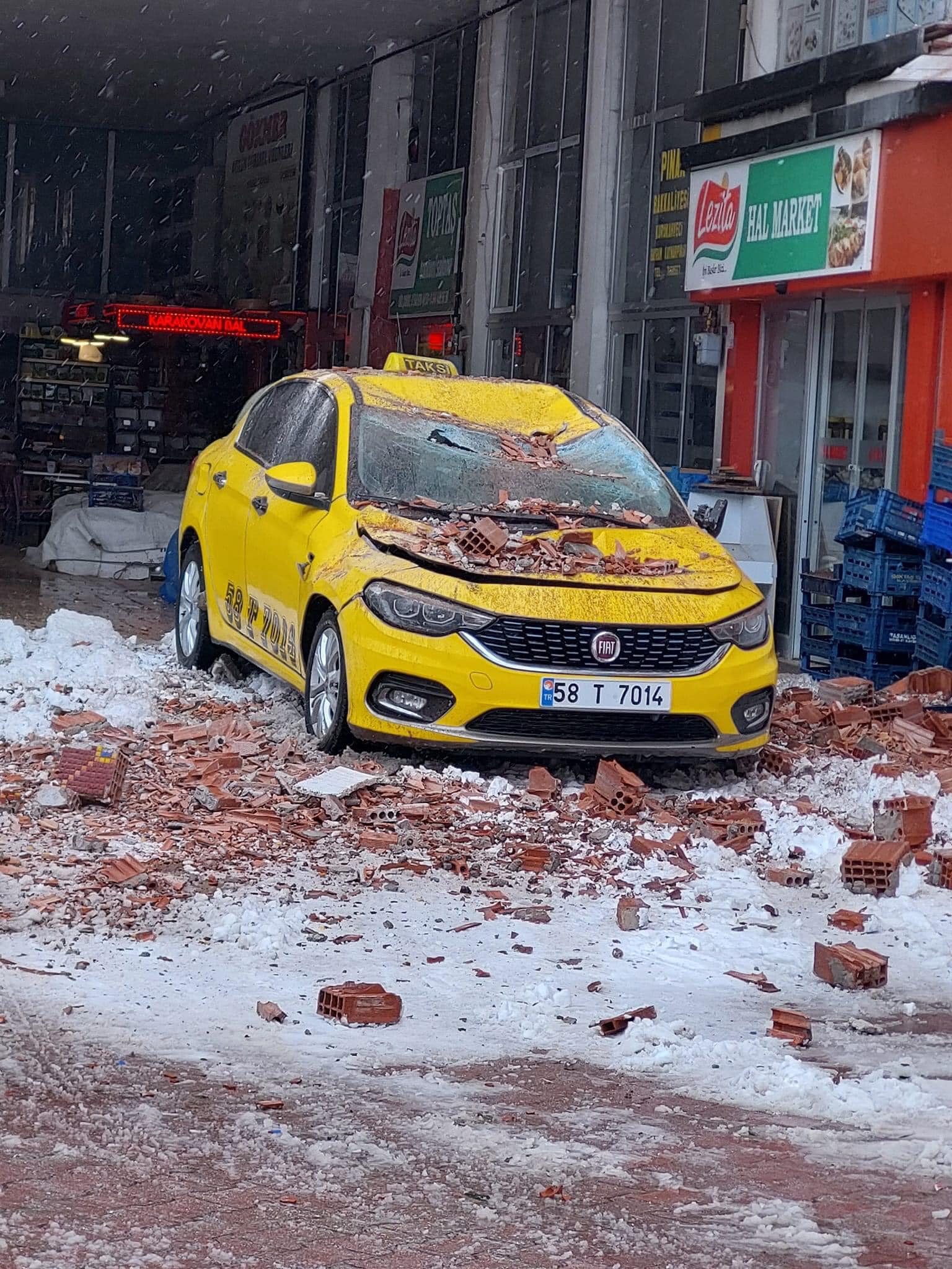 GÜRÜN CAZİBE MERKEZİ OLDU