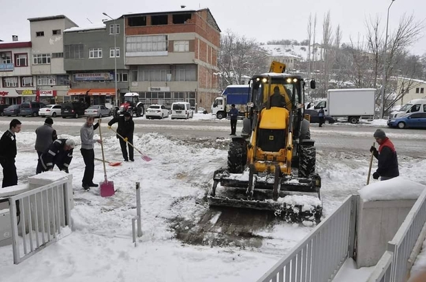 SONUNDA BEKLENEN KAR GELDİ