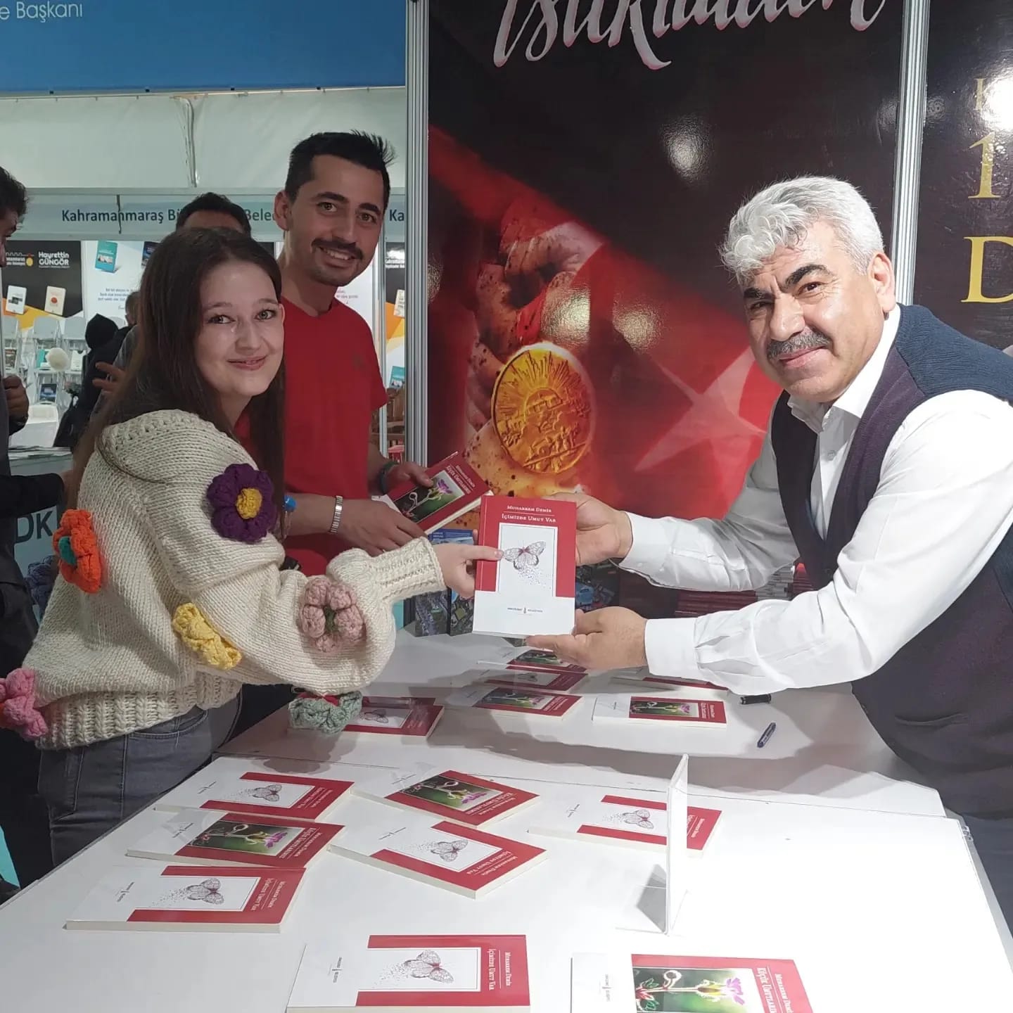 MUHARREM DEMİR OKURLARIYLA BULUŞTU