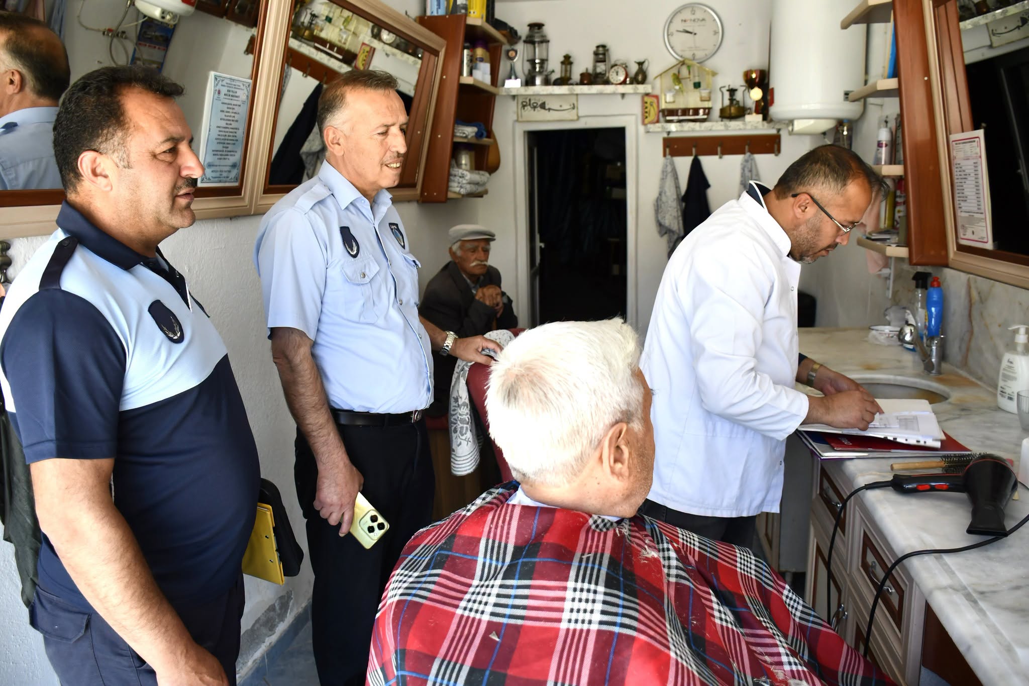 Gürün’de Berber ve Kuaför Salonlarına Zabıta Denetimi