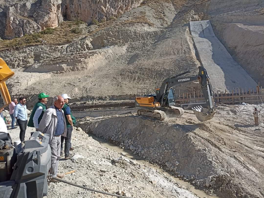 GÜRÜN ÇAMLICA GÖLETİ YAPIM ÇALIŞMALARI BAŞLADI