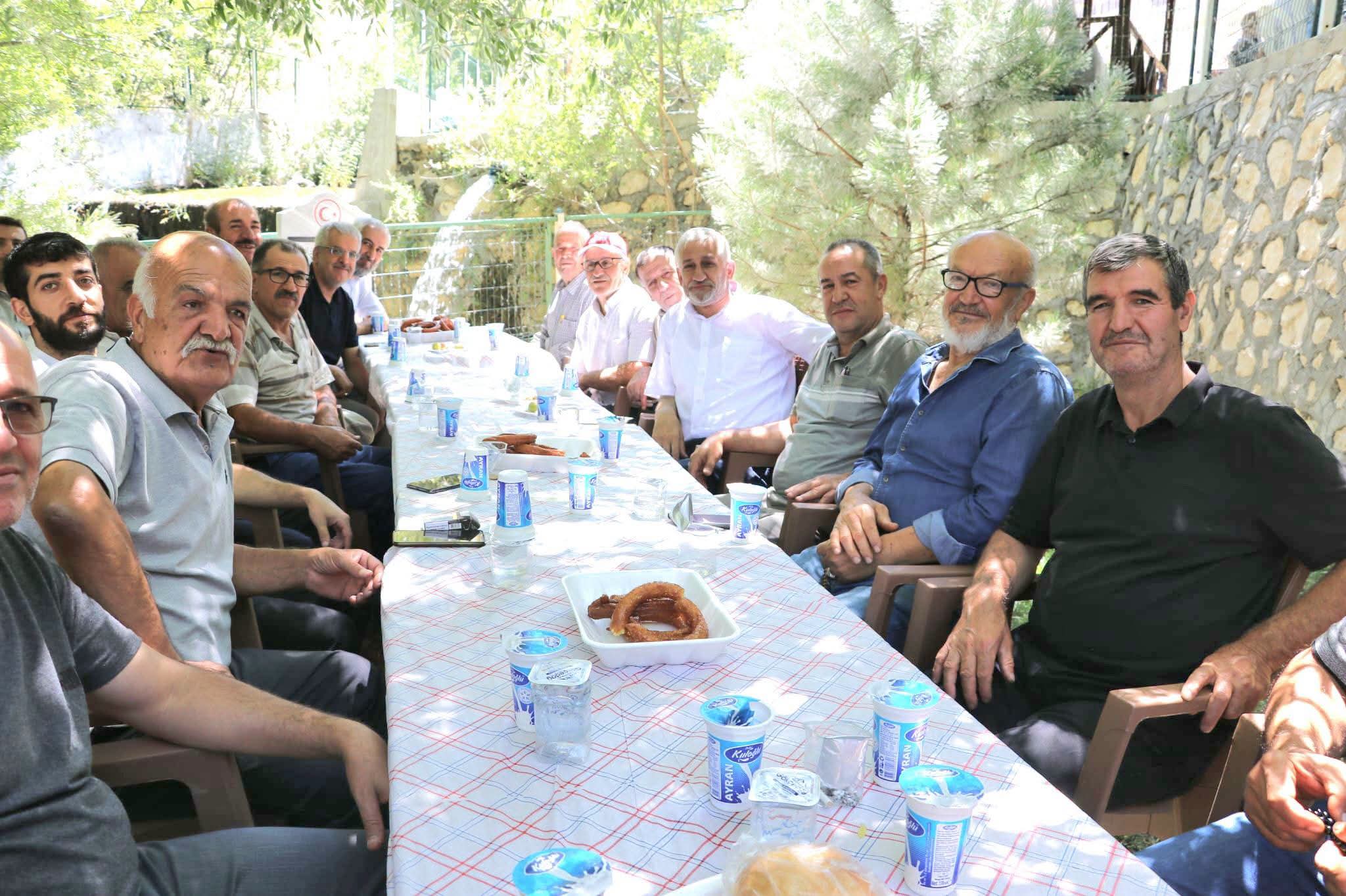 Kaymakam Özkan Yusuf Dede Mesire Alanı’nda Düzenlenen Geleneksel Buluşmaya Katıldı