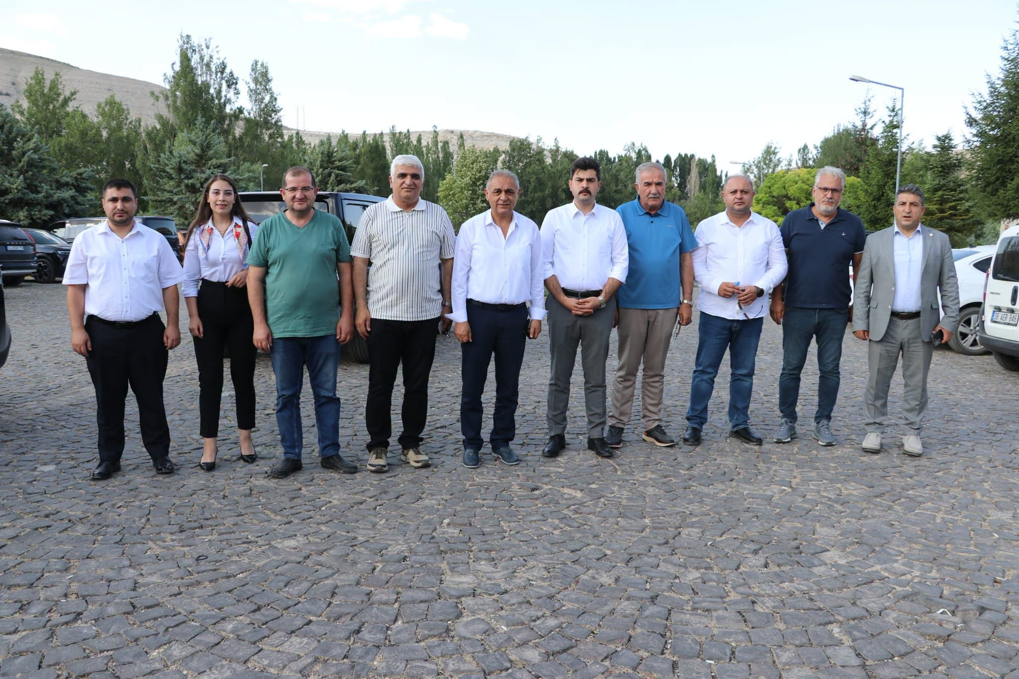 Başkan Çiftçi ve Protokol Üyeleri Gökpınar Gölünde Bir Araya Geldi